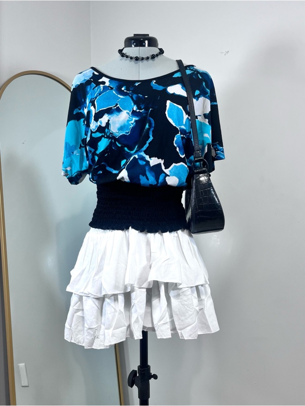 Agenda Blue Floral Abstract Banded Bottom Blouse